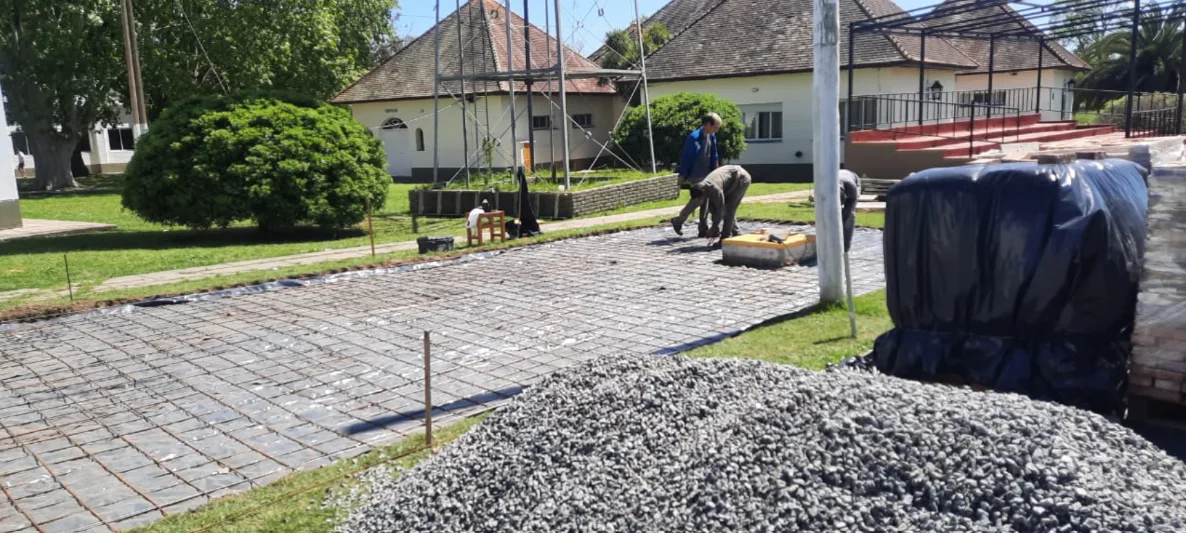 Liceo Policial - Armado de losa y obra estructural