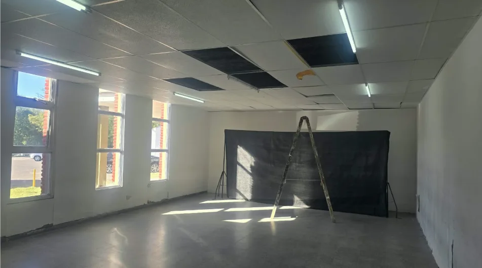Liceo Policial - Cielorraso y pintura en salón
