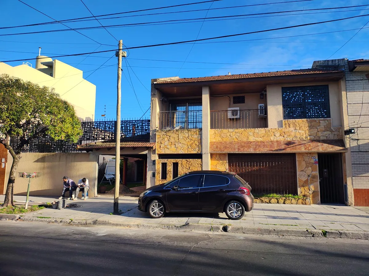 Reforma de vivienda - Fachada frontal terminada
